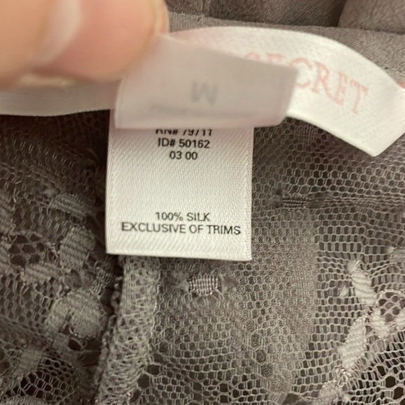 100% Silk Victoria's Secret Lavender Mauve Lace Lingerie Medium Sexy Mobwife - Picture 7 of 7